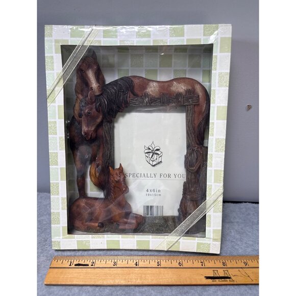 Horse-Themed Resin Picture Frame Holds 4x6" Display - Picture 6 of 6